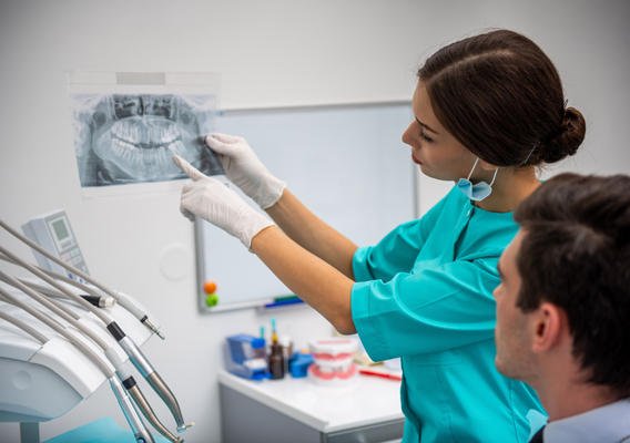 When To Visit An Emergency Dentist Vs  An Emergency Room